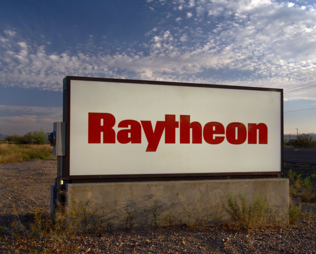 SciFi nerds are mad Raytheon sponsored the Hugo Awards - Bent Corner