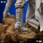 Deluxe 1:10 Scale ‘Star Wars’ Luke and Leia Statue